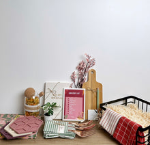 Load image into Gallery viewer, Cooking Gift Basket