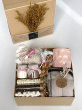 Load image into Gallery viewer, The Hot Chocolate Gift