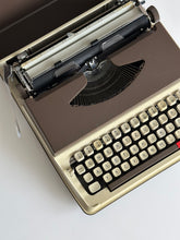 Load image into Gallery viewer, Brother Elite RS 400 Typewriter - Made in Germany 1960s-1970s