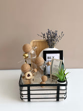 Load image into Gallery viewer, The Teaholic Gift Set