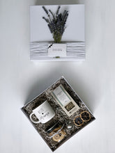 Load image into Gallery viewer, Mother's Gift Box