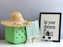Load image into Gallery viewer, Beach-holic Gift