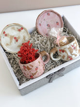 Load image into Gallery viewer, Cute Mugs Gift Basket