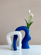 Load image into Gallery viewer, Blue & White Hugging Vases