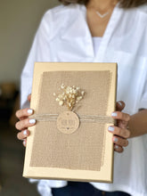 Load image into Gallery viewer, Arabica Edition Gift Box!