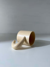 Load image into Gallery viewer, Arch Handle Mug
