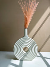 Load image into Gallery viewer, White Circle Vase
