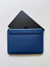 Load image into Gallery viewer, Sleek Leather 13 to 13.6 inch Macbook Pro & Air Sleeve