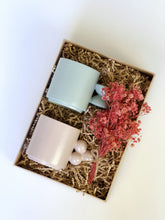 Load image into Gallery viewer, Cute Mugs Gift Box