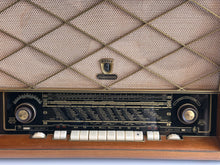 Load image into Gallery viewer, Neckermann Royal Antique Radio 1950s