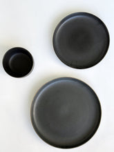 Load image into Gallery viewer, Black Matte Gold Rim Plates