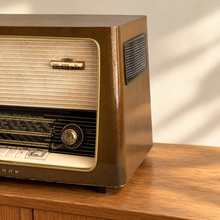 Load image into Gallery viewer, Vintage Nordmende Rigoletto Radio – Late 1950s – Made in West Germany