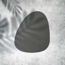 Load image into Gallery viewer, Oval Leather Placemat