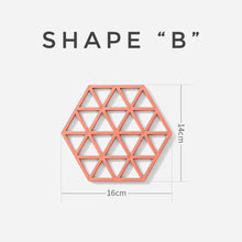 Load image into Gallery viewer, Geometric Table Mats