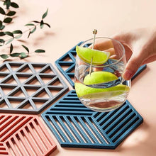 Load image into Gallery viewer, Geometric Table Mats