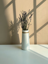 Load image into Gallery viewer, White Minimal Vase
