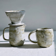 Load image into Gallery viewer, Stone Shaped Coffee Filter Pot with Mug