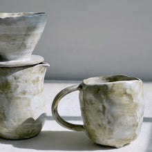 Load image into Gallery viewer, Stone Shaped Coffee Filter Pot with Mug