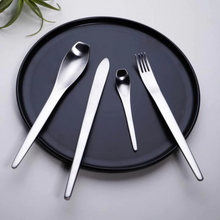 Load image into Gallery viewer, Japanese Style Silver Matte Cutlery Set