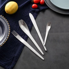 Load image into Gallery viewer, Japanese Style Silver Matte Cutlery Set