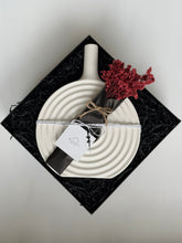 Load image into Gallery viewer, The Vase Gift Box
