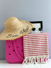 Load image into Gallery viewer, Beach-holic Gift
