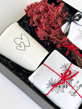 Load image into Gallery viewer, The Endless LOVE Gift Box
