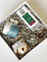 Load image into Gallery viewer, Calming Tea Gift Box
