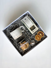 Load image into Gallery viewer, Calming Tea Gift Box
