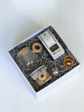 Load image into Gallery viewer, Calming Tea Gift Box
