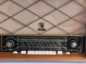 Neckermann Royal Antique Radio 1950s