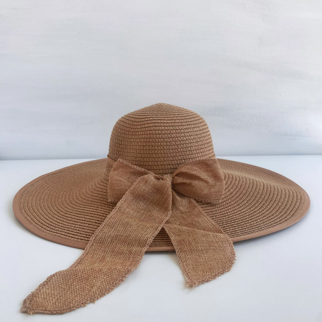 Ladies Brown Beach Hat