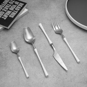 Medieval Ages White & Silver Cutlery Set