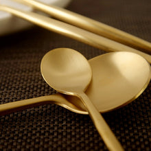 Load image into Gallery viewer, Gold Matte Cutlery Set
