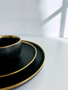 The Black Onyx Plates Set of Three with Bowl