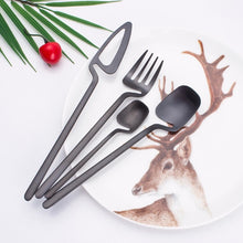 Load image into Gallery viewer, Black Matte Germanic Cutlery Set
