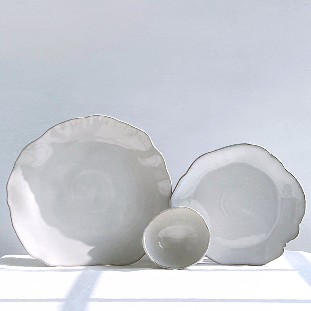 Clam Shaped Pearly White Plates Set of Three with Bowl