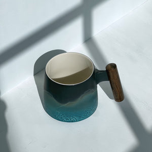 The Japanese Inflated Black & Blue Mug with Infuser