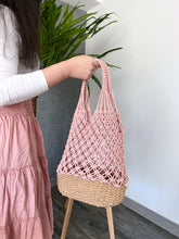 Load image into Gallery viewer, Handmade Straw and Rope Bag
