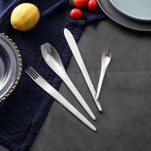 Load image into Gallery viewer, Japanese Style Silver Matte Cutlery Set
