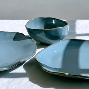 Clam Shaped Copenhagen Blue Plates Set of Three with Bowl