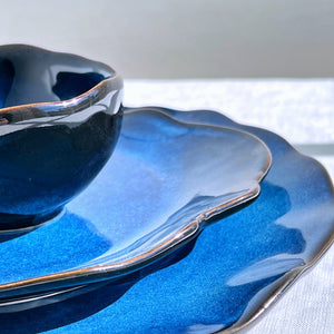 Clam Shaped Oceanic Blue Plates Set of Three with Bowl