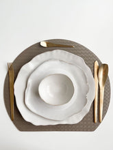 Load image into Gallery viewer, Clam Shaped Pearly White Plates Set of Three with Bowl
